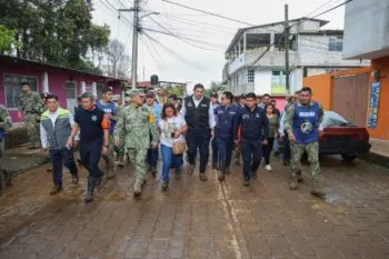 A 17 días del desastre en la Sierra Norte, Gobierno de Puebla mantiene la atención a más de 60 mil damnificados
