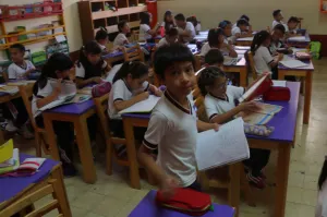 CNTE deja atorados a 155 mil niños; les quitó dos meses de clases