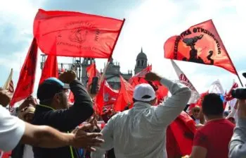 Recibe IEE ocho avisos para constituir partidos políticos locales; Movimiento Antorchista lo intenta de nuevo