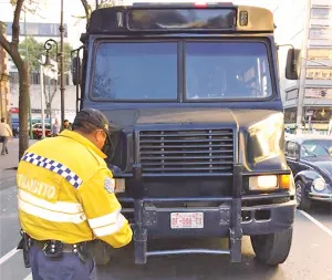 Ignoraron el nuevo Reglamento de Tránsito; violaciones a granel