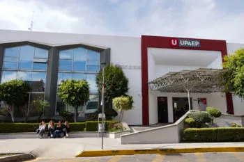 Ingeniería Aeroespacial de UPAEP obtiene su primera acreditación CIEES