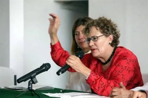 Renuncia Bertha Luján a la presidencia del consejo de Morena