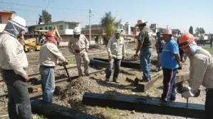 Habitantes de Moyotzingo bloquean obras de Ferrosur