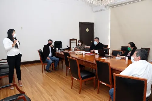 Promoverá SDR manejo de residuos para un campo limpio