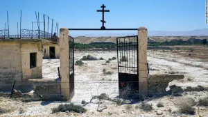Décadas después de la guerra, la zona del bautismo de Jesús será desminada