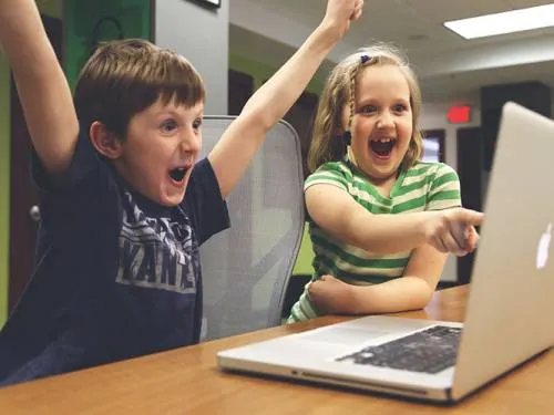Desarrollan videojuegos para combatir obesidad infantil