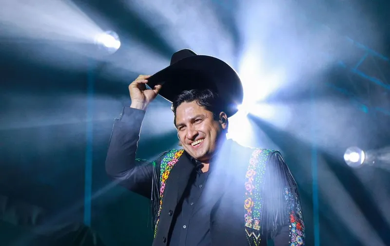 julion-alvarez-fig-24