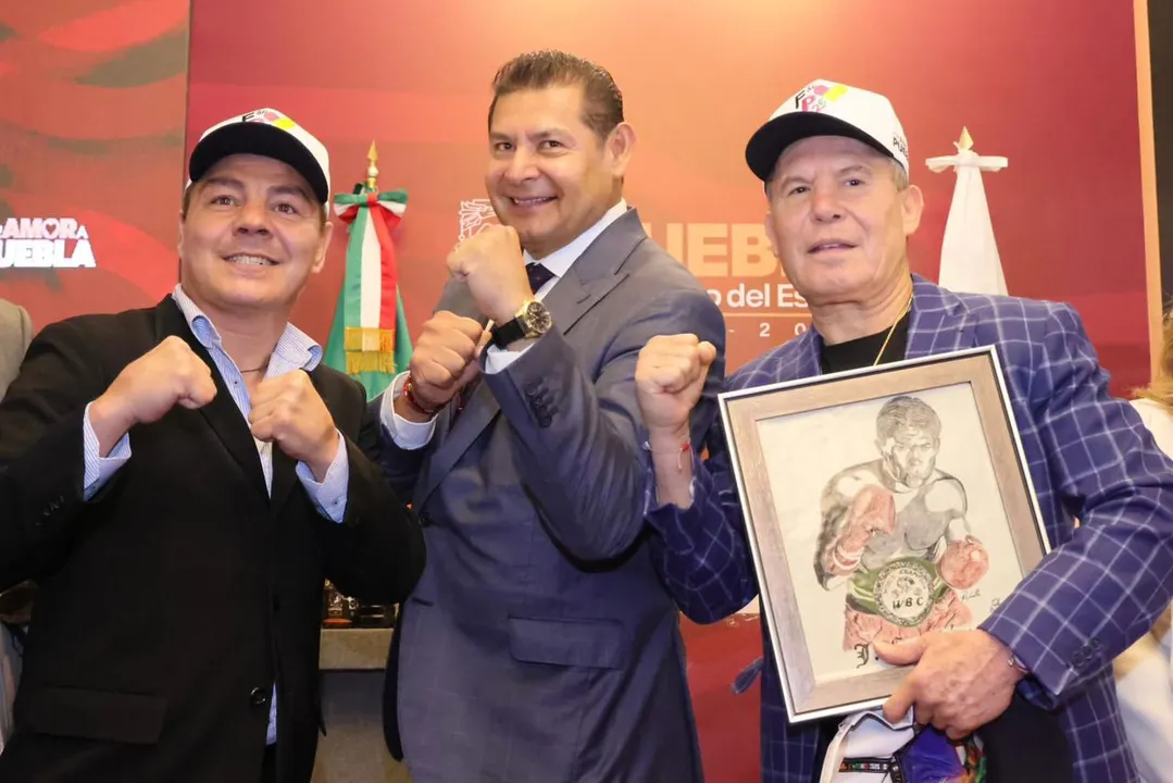 Julio César Chávez, Jorge "Travieso" Arce y Alejandro Armenta