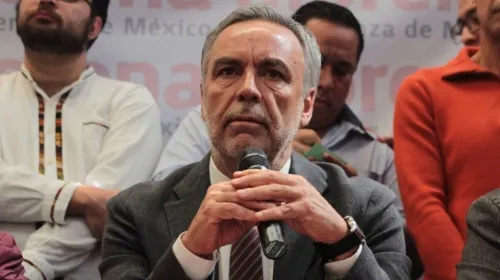 Ramírez Cuéllar seguirá como dirigente de Morena hasta 2021