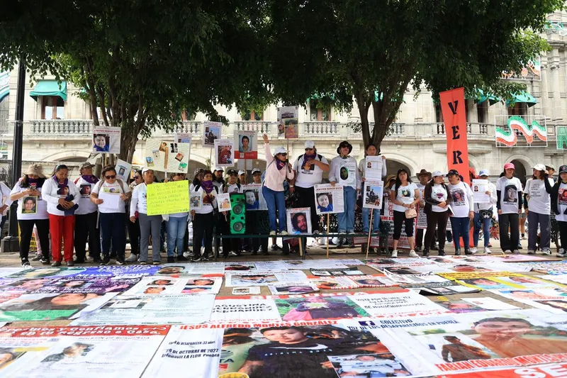 marcha-colectivo-voz-de-los-desaparecidos-pue