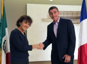 Se reúne Tony Gali con la embajadora de Francia en México