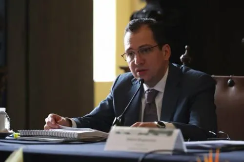 El Enigmático Magistrado Vargas y la Mano Negra de Miguel Barbosa