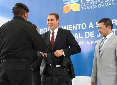 Refrenda RMV lucha contra delincuencia organizada