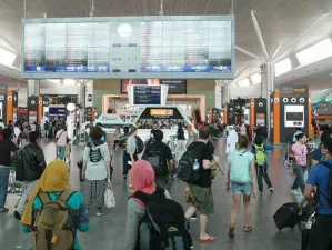 Escala conflicto entre Norcorea y Malasia; prohíben salida de ciudadanos