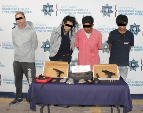 Trasladan a San Miguel a los detenidos con cadáver de taxista en el Mercado Unión