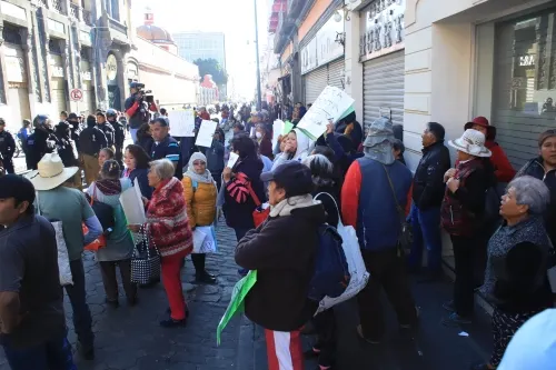 Reprueba Barbosa Huerta el uso de la fuerza pública contra las “naranjitas”
