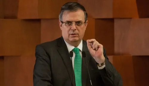 Inconveniente e innecesario, que E.U catalogue como terroristas a delincuencia organizada: Ebrard