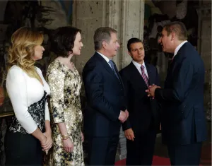 Asiste gobernador a reunión con el mandatario de Finlandia