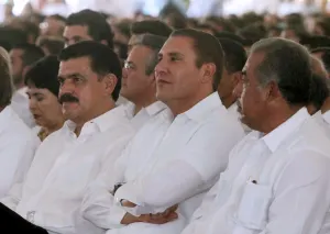 Asiste RMV a informe de Manuel Velasco Coello