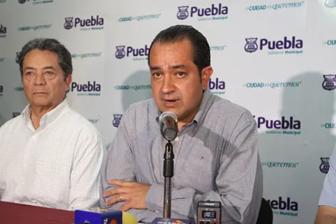 Pablo Montiel crea Vecinos en Acción para promocionarse