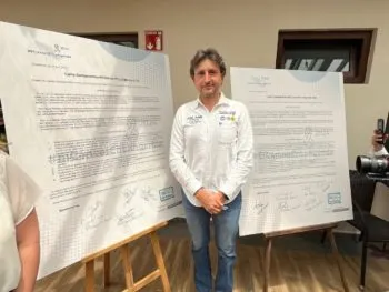 Trabajará José Juan Espinosa desde el Congreso por más recursos para combatir el cáncer