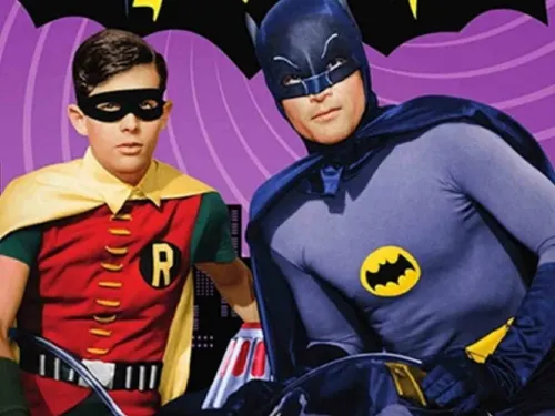 Traje de Batman de Adam West será subastado en Los Ángeles