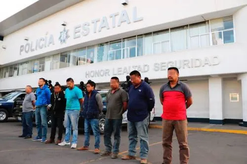 Rescatan a 159 centroamericanos que se encontraban secuestrados en Acajete; hay 8 detenidos