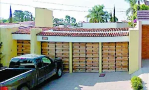 Subastan residencia de Nacho Coronel en Zapopan