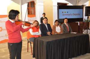 Entrega San Pedro Premio Municipal de la Juventud 2015