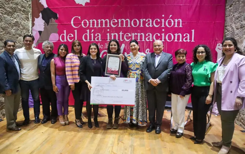 Reconocimiento a mujeres destacadas en Zacatlán