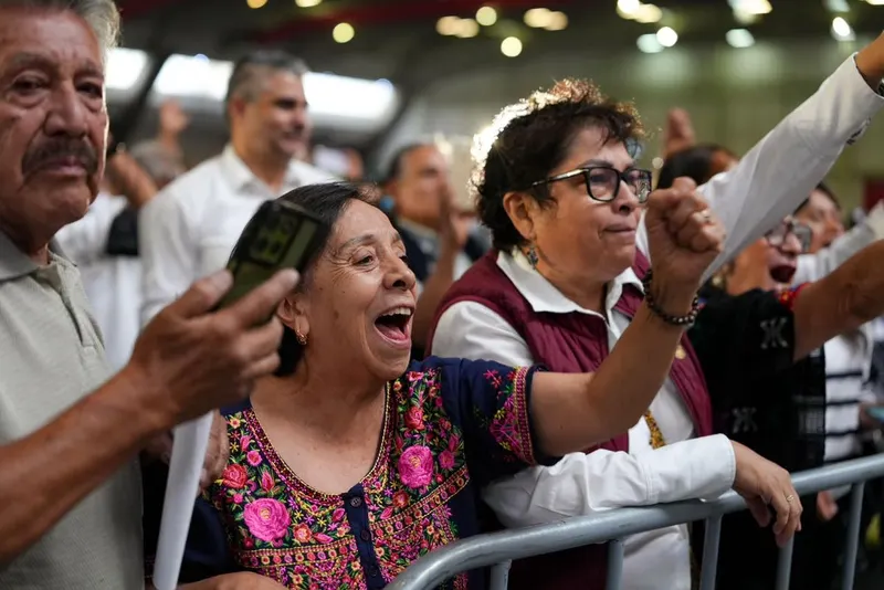 sheinbaum-asamblea-informativa-centro-expositor-pue