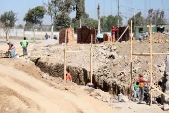 Construcción de casas en Xochimehuacan y Camino al Batán no ha parado: MBH