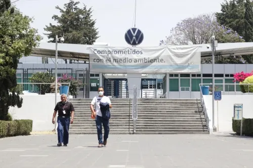 Se reunirán VW y su sindicato para establecer términos del retorno