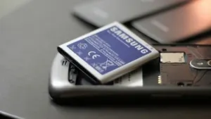Bajo la lupa pilas de celulares que durarían tres veces más