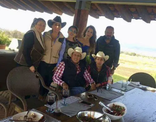 Blanca Jiménez, oooooootra consentida de “El Cachetes”