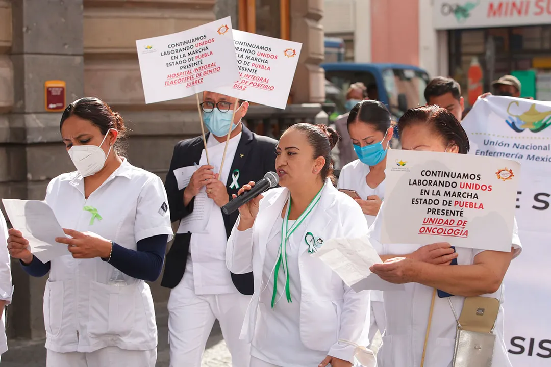 Manif Enfermeras Pue