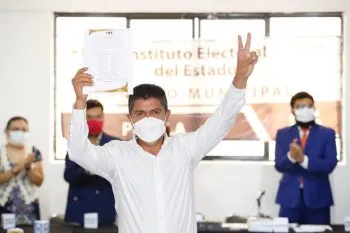 Recibe ERP constancia de mayoría como alcalde electo de Puebla