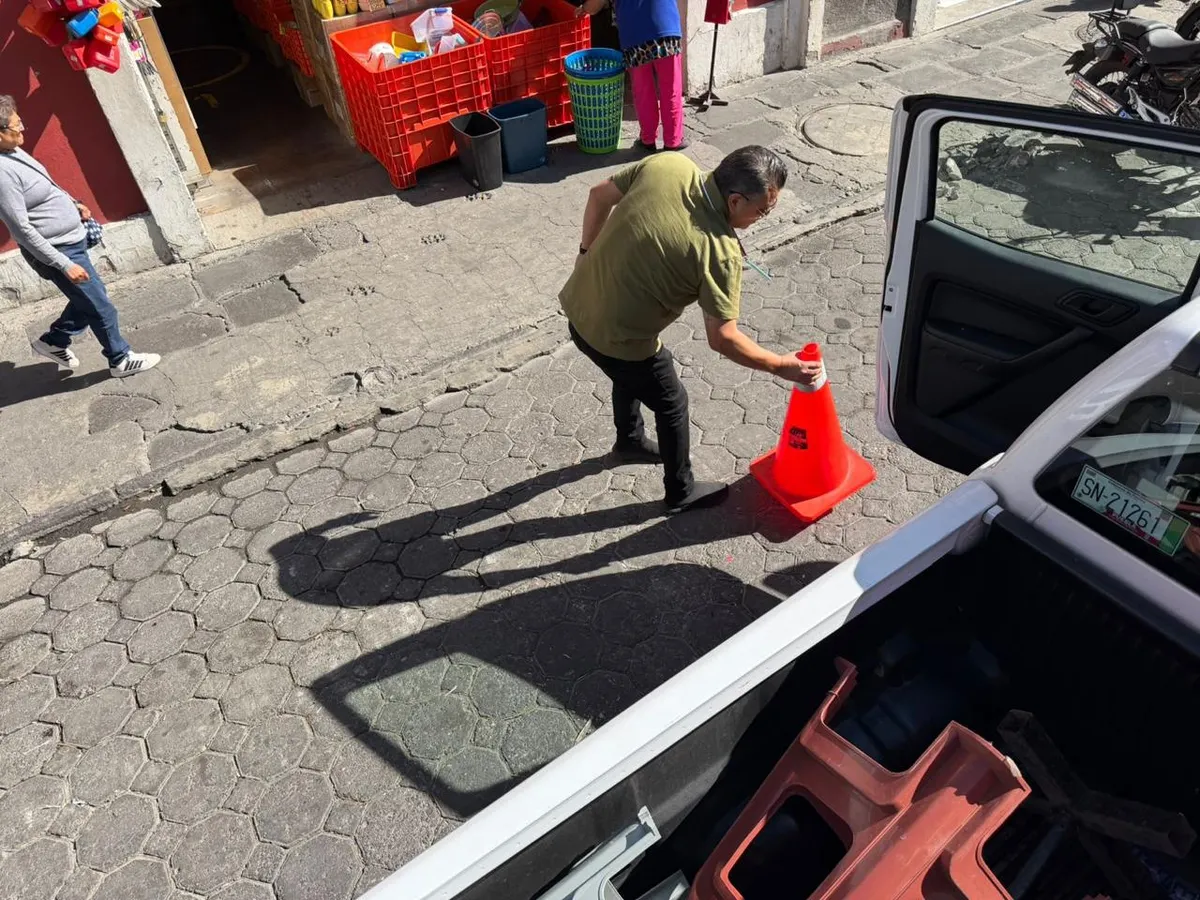 Ayuntamiento de Puebla refuerza operativo contra el apartado ilegal de espacios en la vía pública