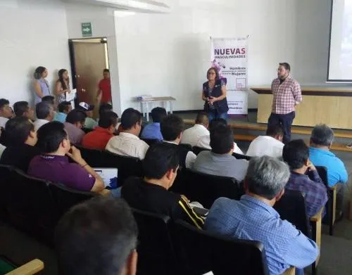 El Ayuntamiento capacita a operadores del transporte público en nuevas masculinidades