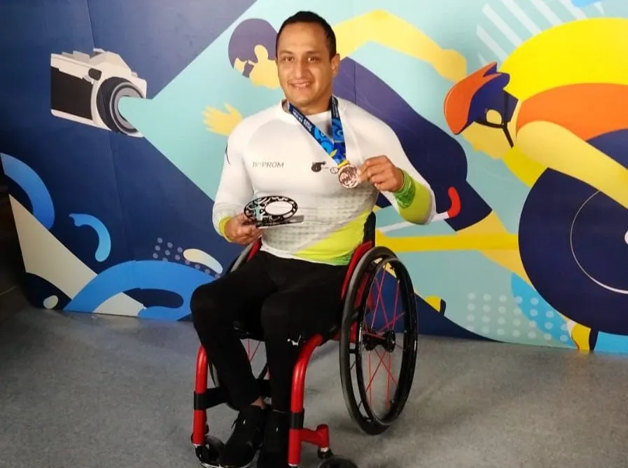 José Alan Frías, atleta poblano Para atletismo