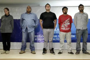 PGJE asegura a 5 presuntos secuestradores de comerciante de Atlixco
