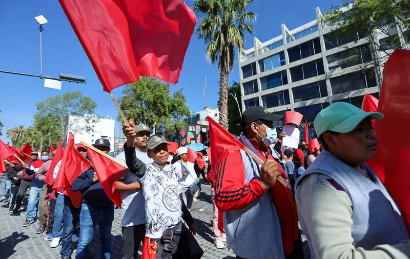 marcha-movimiento-antorchista
