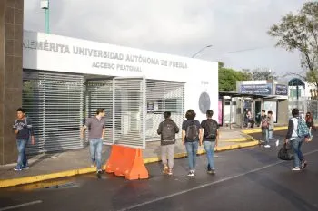 Aprueba BUAP regreso presencial escalonado de estudiantes