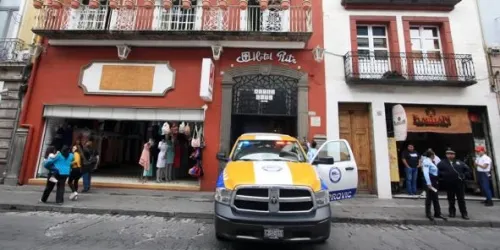 Encuentran a hombre muerto en el interior de un hotel en el CH
