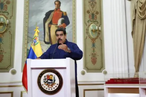 Maduro da 72 horas a diplomáticos de EU para que abandonen Venezuela