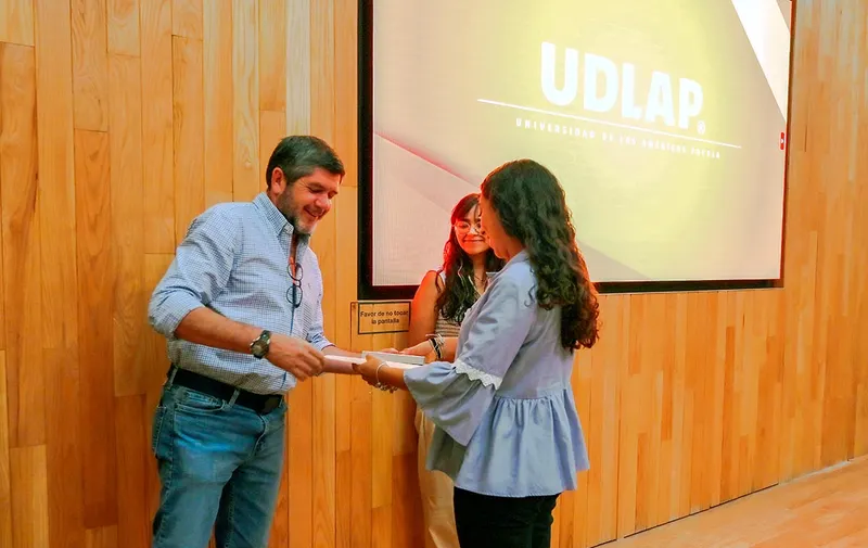 udlap-feria-de-innovacion-y-creatividad-pelikan