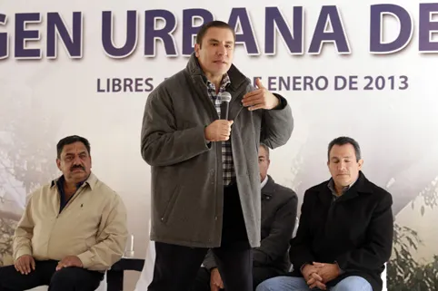 Actitud de priistas sí es incongruente: Moreno Valle