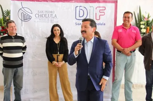 En la posada navideña de Casa del Abue, Arriaga Lila se comprometió a trabajar más por este sector