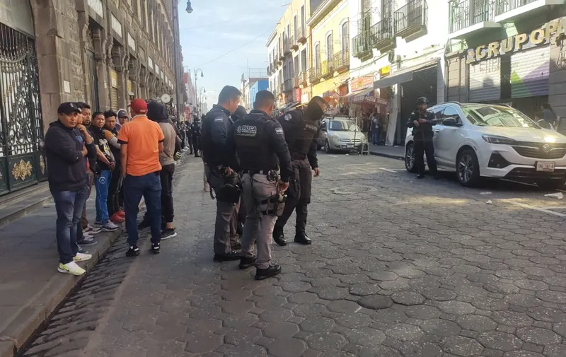 Ambulantes y policías