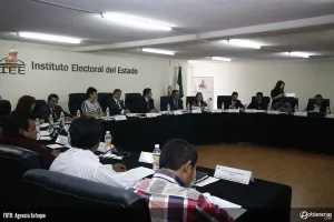 Multa IEE a 7 partidos por irregularidades en gastos de campaña